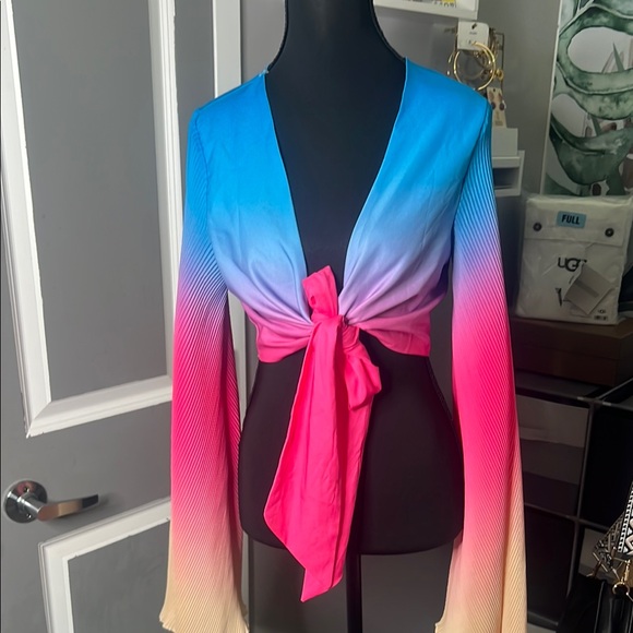 SHEIN Tops - SHEIN Blue and Pink Ombre Tie-Front Top
